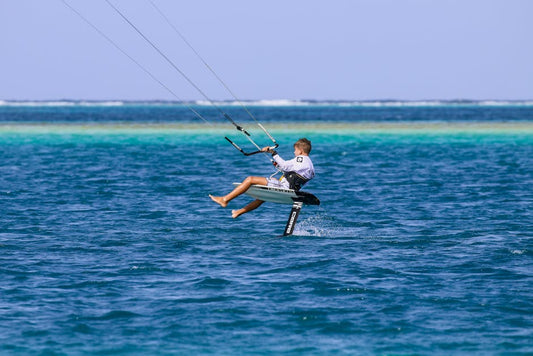 Glide Above: The Mechanics of Hydrofoil Surfboards