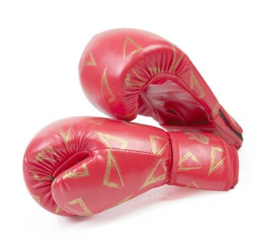 WILKYs0Fighting sandbags and Sanda gloves
 Name: Boxing gloves
 
 Material: One-time molding liner/PU leather
 
 Style: Thor/Frosted
 
 Applicable people: people who love to punch
 
 People who love fitness