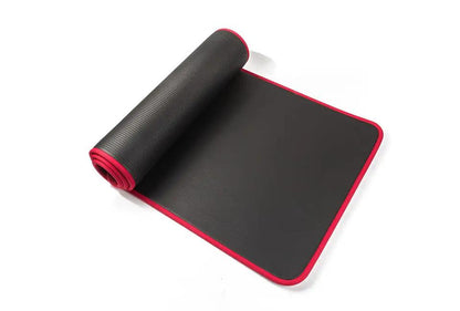 WILKYs0Female Universal Sports Yoga Mat
 Overview
 :
 
 Suitable for a wide range of uses, including yoga, pilates and strength and conditioning workouts.
 
 Can rolls up easily :to be stored safely betwe