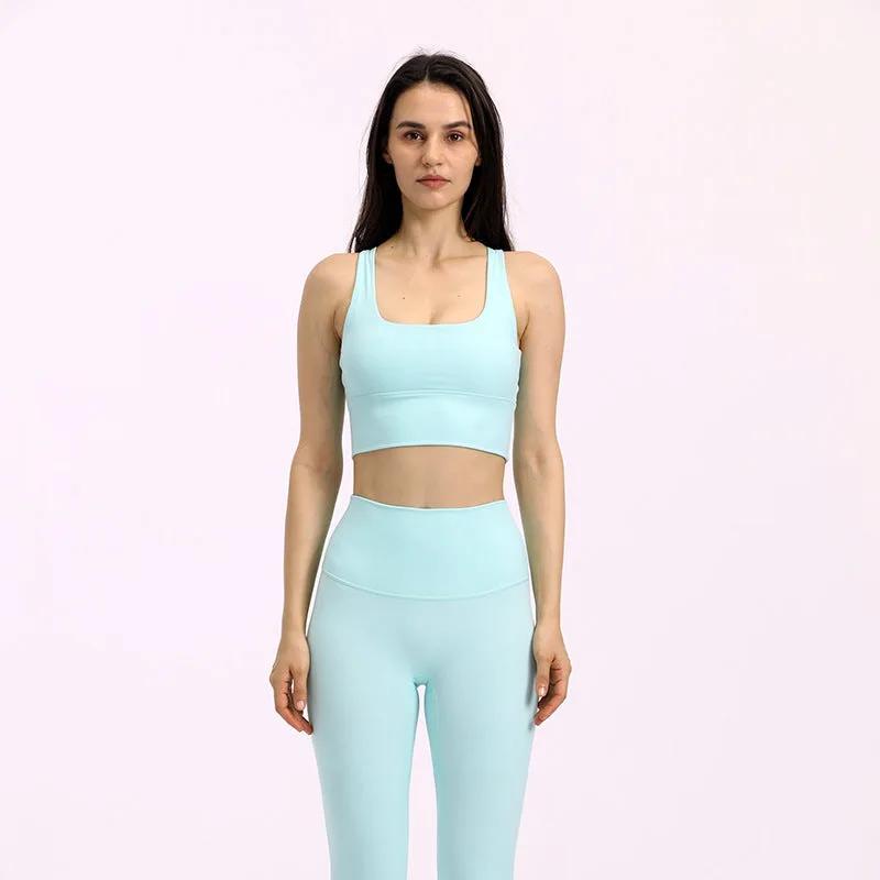 Women's fitness running yoga bra in blue, super elastic cotton blend, suitable for all seasons.