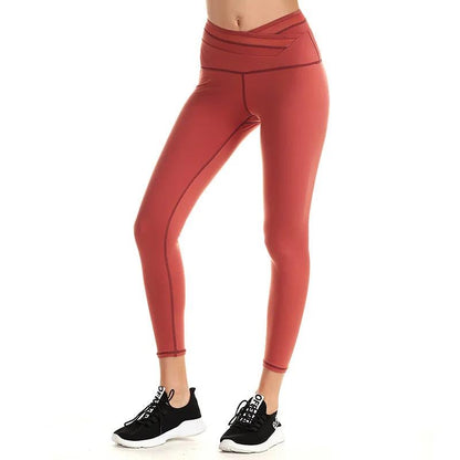 Women's yoga clothes, slim sports fitness yoga pants in brick red; ideal for yoga, running, and cycling.