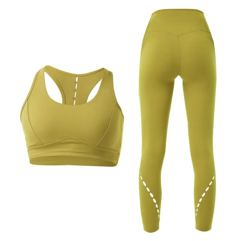 WILKYs0Beauty back fitness yoga set
 
 Main fabric composition: nylon  
 
 


 
 
  size
 S 
 M 
 L 
  XL
 
 
  bust
  31
  33
  35
  37
 
 
  length
  31
  32.5
  34
  35.5
 
 
  hem
  29
  31
  33
 