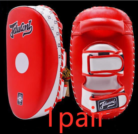 WILKYs0Taekwondo Boxing Sanda Foot Target Fighting Muay Thai Kick Target Trai
 Product material:
 
 Material: PU
 
 
 Details:
 
 Product category: Boxing punching bag
 
 Style: Vertical
 
 Applicable scene: Martial arts self-defense


 
 
 
