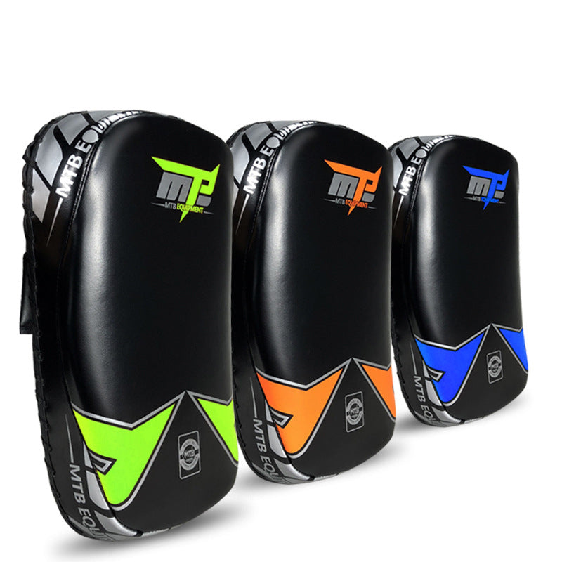 WILKYs0Foot Target Taekwondo Sanda Muay Thai Boxing
 Product category: martial arts supplies
 
 Subdivision: Foot target
 
 Brand: MTB
 
 Material: Microfiber leather
 
 Applicable people: general
 
 Applicable gende