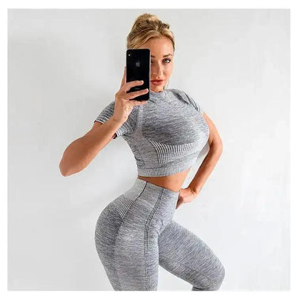 Elastic fitness sports yoga clothes in stripe pattern, gray color, designed for quick-drying and flexibility.