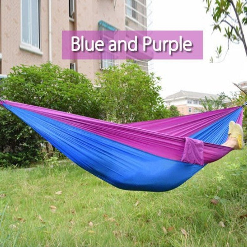 WILKYsHammockBackpacking Hammock - Portable Nylon Parachute Outdoor Double Hammock
Overview - Made of 210T parachute nylon fabric, portable and durable - Weight capacity is within 150kg, suitable for one person - Easy to be cleaned and dry quickly