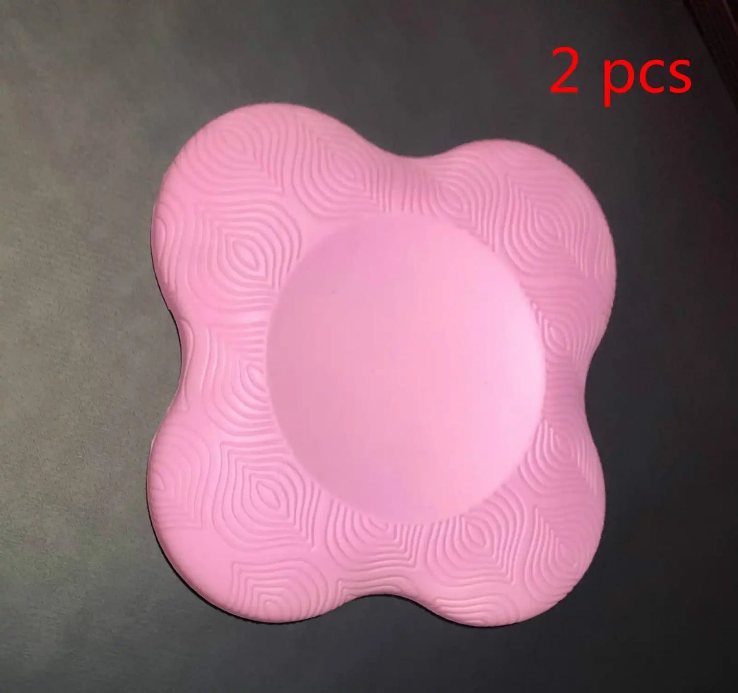 WILKYs0Yoga Flat Support Pad
 100% brand new and high quality
 
 Features:
 
 High quality round yoga mat.
 
 PU rubber material, non-toxic and tasteless, soft and durable.
 
 The design is cle