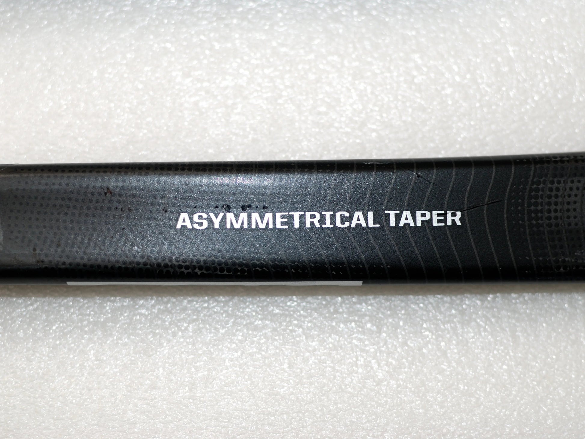 [3 - Pack][Senior][Trigger8]Ice Hockey Sticks Senior Trigger 8 P29 P28 With Grip Carbon Fiber - WILKYs