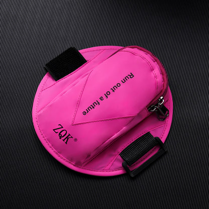 WILKYs0Hot Sale Outdoor Sports Arm Bag Waterproof
 Specifiation  :
 


 Material: Reflective waterproof material
 
 Applicable gender: Neutral/male and female
 
 Pattern: Plain
 
 Applicable age: Adult
 
 Material: