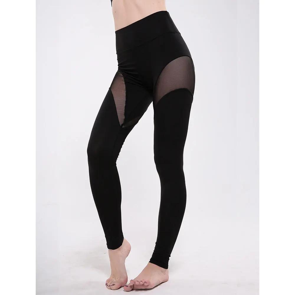 Women's black yoga fitness pants, 9-point length, stretchy milk silk fabric, sporty slim fit.