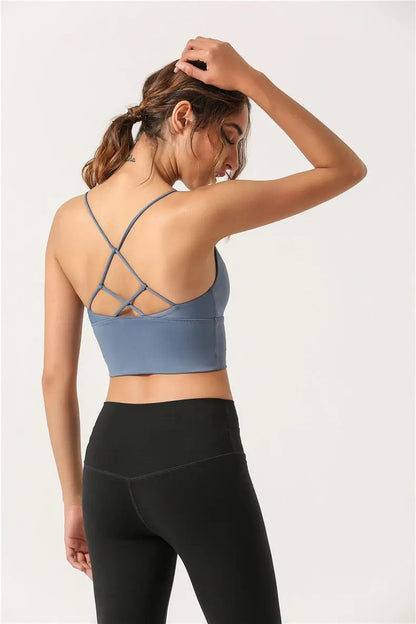 WILKYs0Beauty back yoga fitness vest
 Product Category: Vest
 
 Fabric composition: nylon / nylon
 
 Color: Dai blue, emerald green, plum red, turmeric
 
 Size: S, M, L, XL
 
 Applicable scenes: runnin