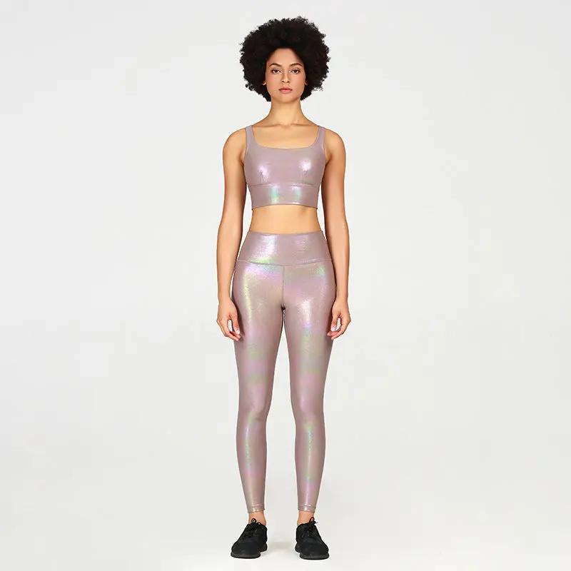 Women's bronzing yoga wear set in solid color, suitable for running, fitness, and extreme sports.