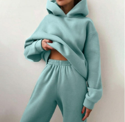 WILKYsSweat SuitWinter Hoodie Sweat SetsIntroducing the Winter Hoodie Sweat Set, the perfect ensemble to keep you cozy and stylish during the colder months. This set includes a comfortable hoodie and match