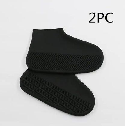 Silicone rain boots designed for hiking, slip-resistant, easy to carry, in black color.