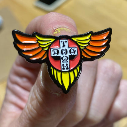 DOGTOWN/Suicidal Pins - WILKYs