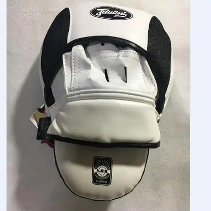 Fighting Taekwondo Hand Target - WILKYs