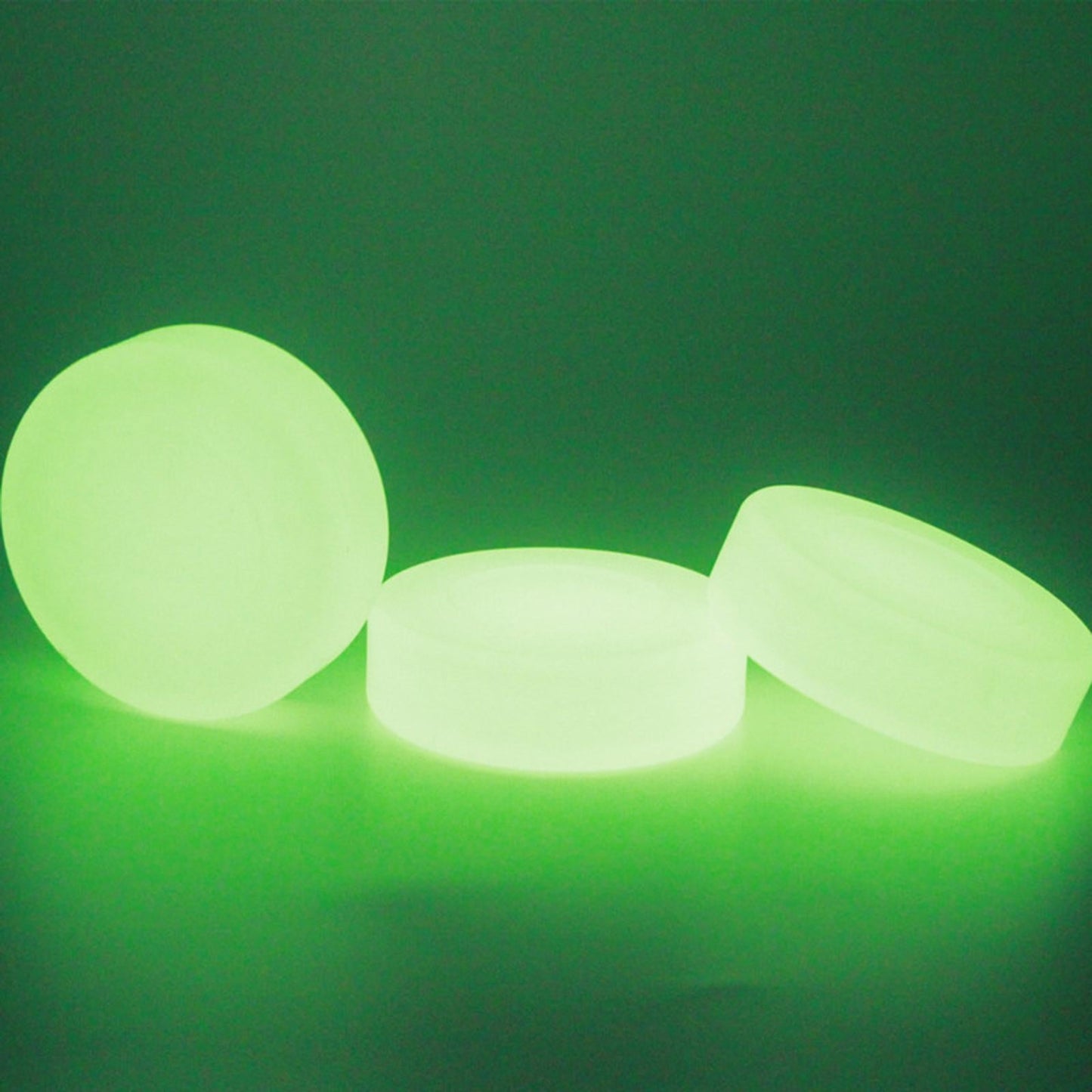 Hockey Puck Glow in Dark Suitable for Floor Indoor Outdoor Game Diameter 7.2cm Game Supplies for Kids Adults Youth Floor Puck - WILKYs