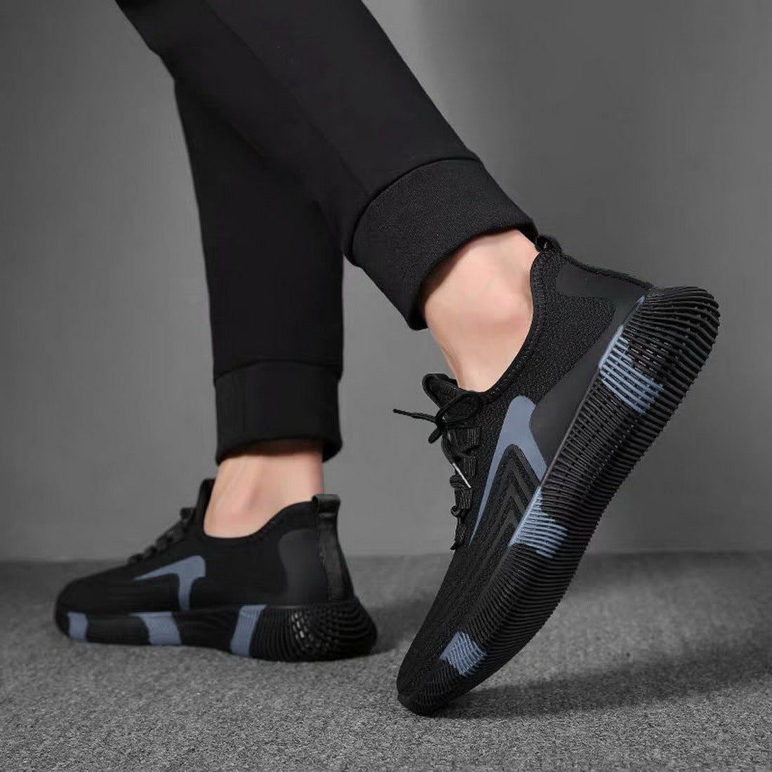 Non - slip mesh sneakers - WILKYs