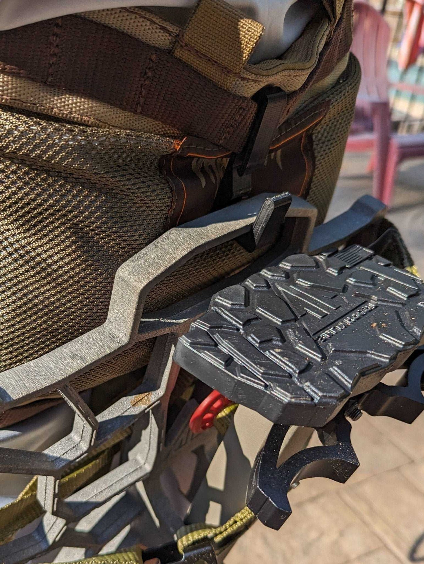 Saddle Platform Hanger for Mobile Hunting - WILKYs