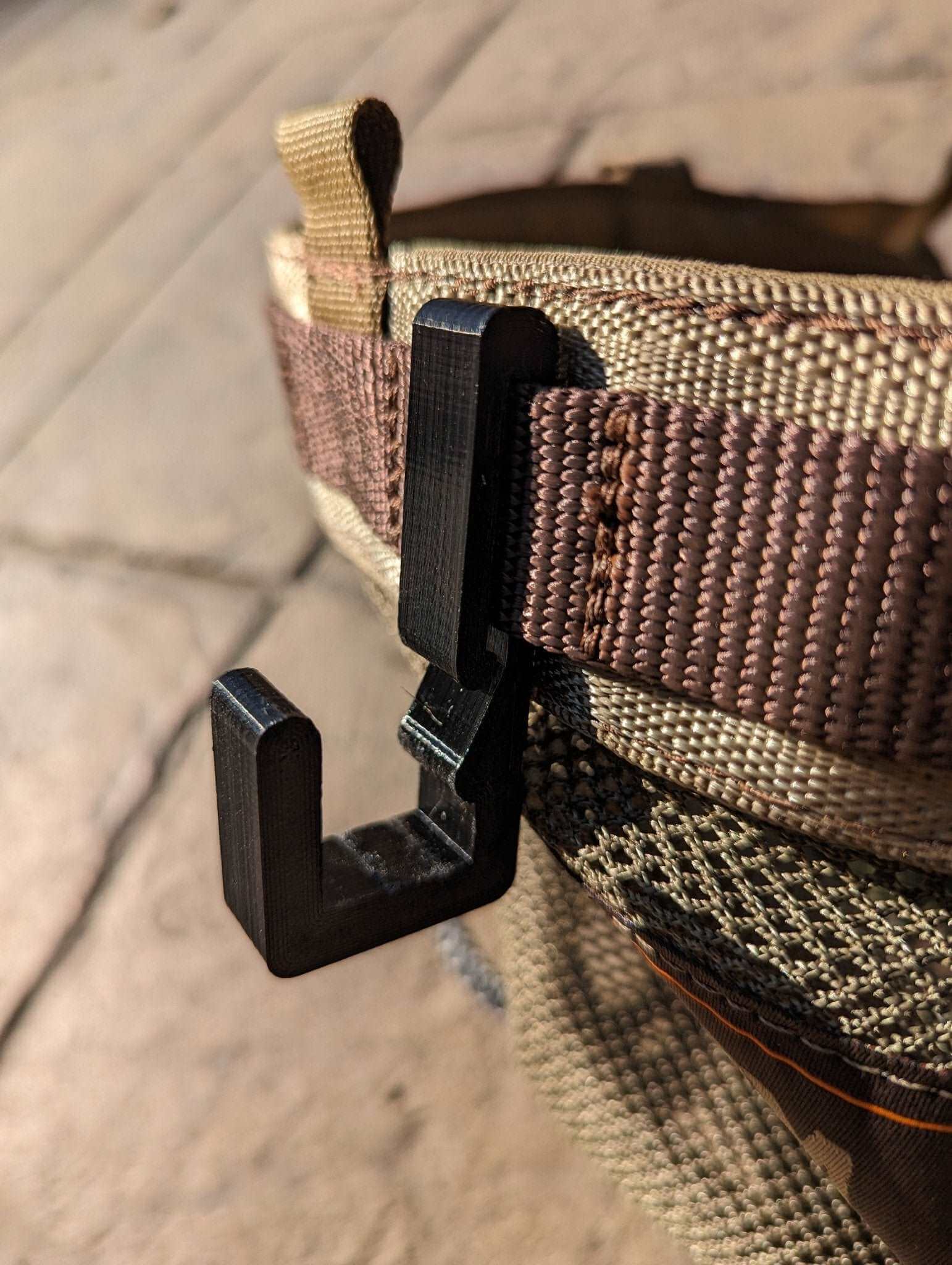 Saddle Platform Hanger for Mobile Hunting - WILKYs