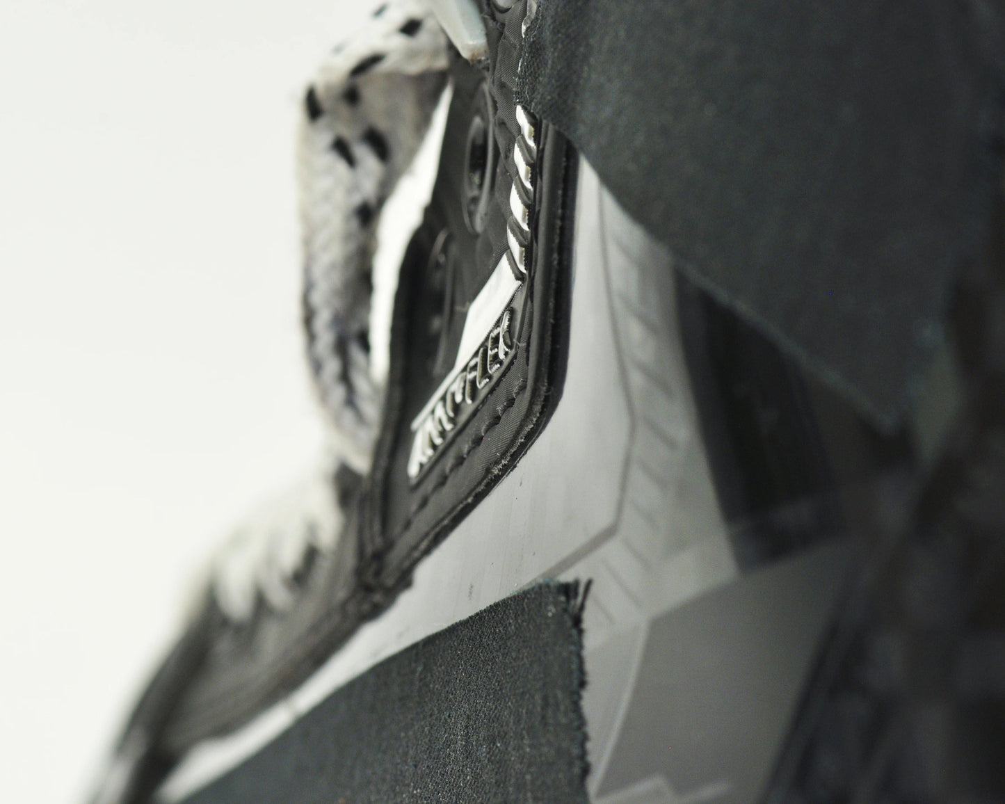 Thermalform Heat Molding hockey Skate Curv Composite Steel Blade Real Ice Hockey Carbon Fiber Customizable Performance Fit Light - WILKYs