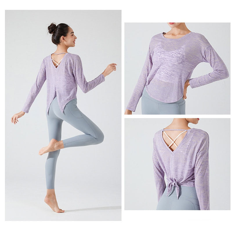 WILKYsFitness Loose Sportswear BlouseElevate your athletic wardrobe with our Fitness Loose Sportswear Blouse – the ultimate fusion of style and functionality. Crafted to complement your active lifestyle